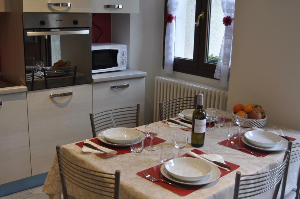 Casa Katia Appartement Lezzeno Buitenkant foto